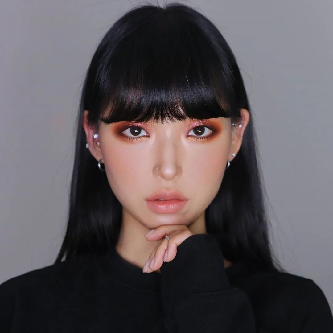 变双眼皮半个月后回到单眼皮,双眼皮怎么临时变成单眼皮