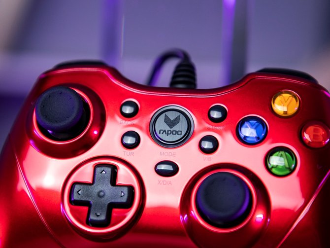 雷柏v600s手柄,d6拉伸游戏手柄测评