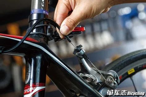 什么时候换刹车线,全刹变速线和刹车线多久一换