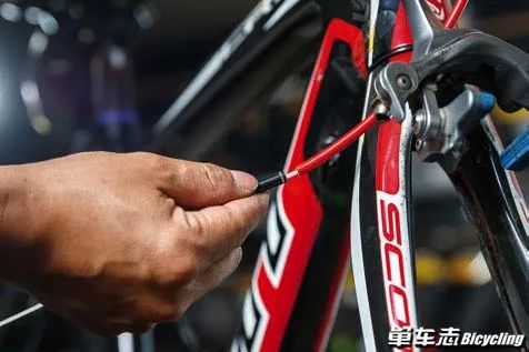 什么时候换刹车线,全刹变速线和刹车线多久一换