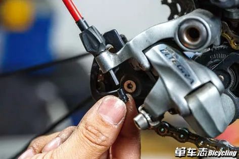 什么时候换刹车线,全刹变速线和刹车线多久一换