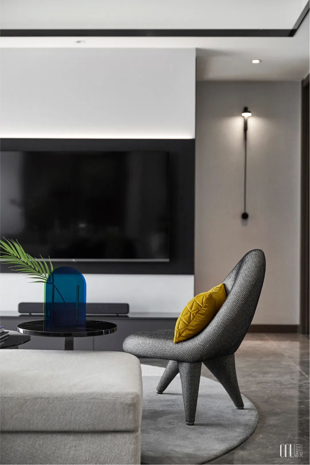 99平方现代轻奢样板房,金秋装修风格图片