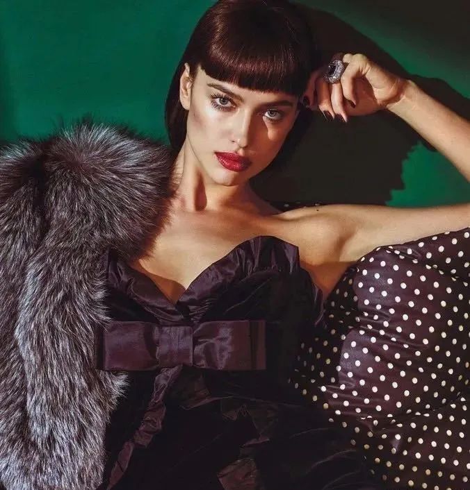 坦白局：T台豪门风云，有钱又快乐的富婆也就这几个|维秘破产番外