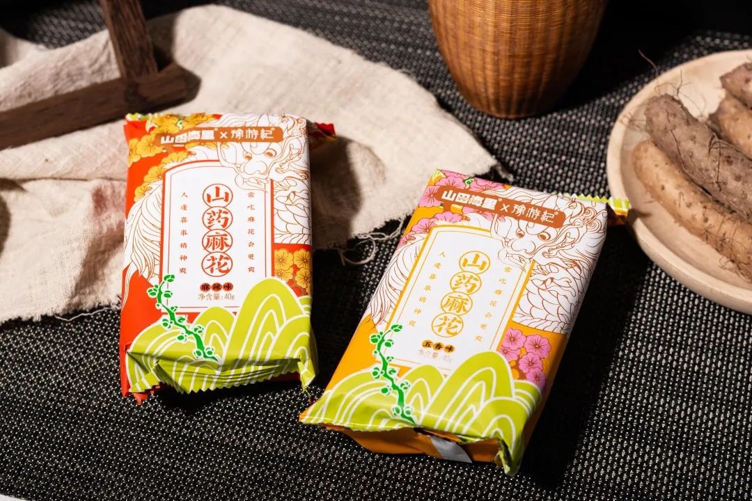 麻花吃起来又香又酥又甜,麻花吃起来又香又酥