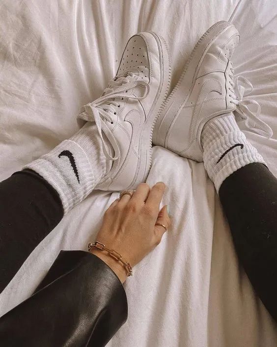 别追BM风了，今年做个NIKE女孩吧