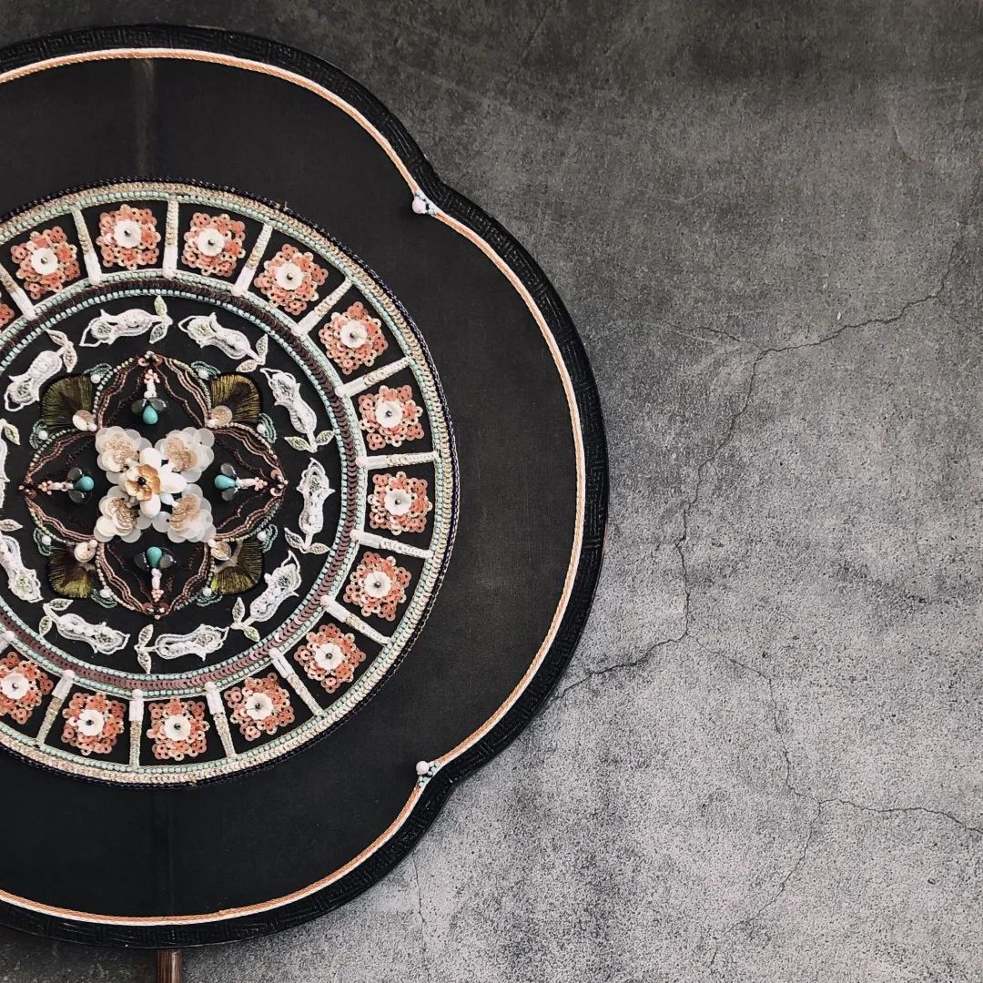 鎵嬪伐鍑ゅ啝澶撮グ鍥㈡墖,鍥㈡墖鍎跨鎵嬪伐