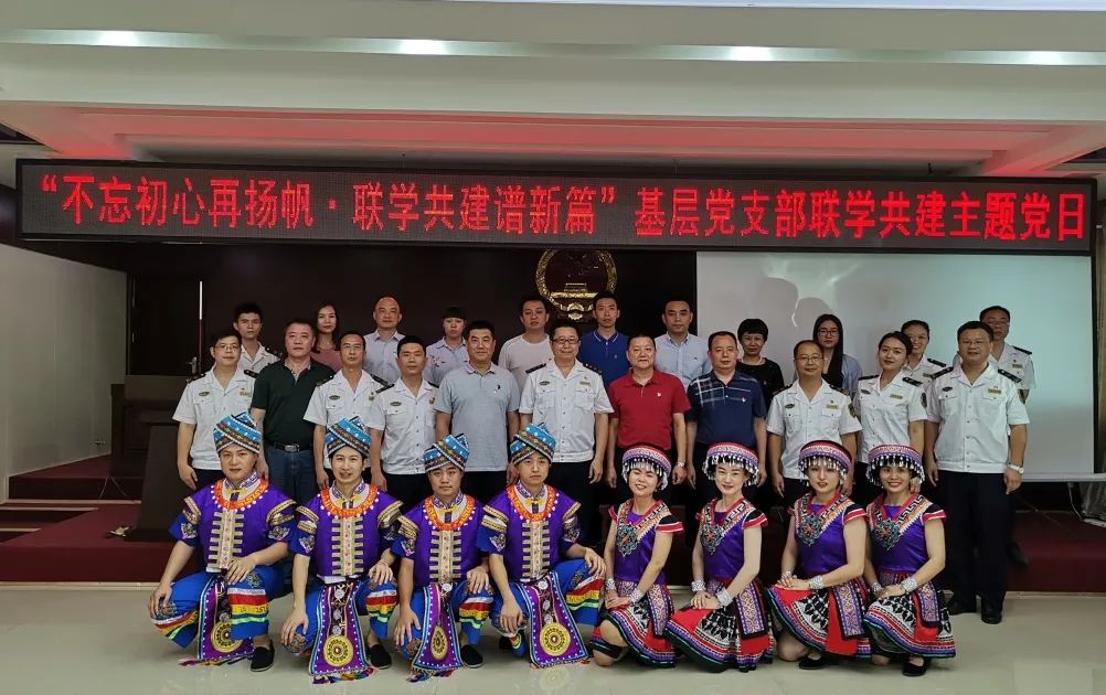 编委读报丨“七一”走近基层*党**支部和一线*党**员；船舶空气消毒净化样机装船测试；天津至无锡开通定期货运航线……