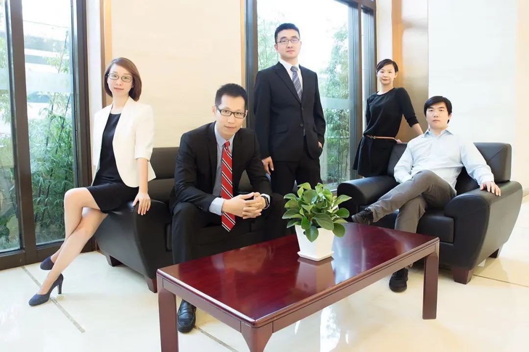 摩尔精英5周岁，谢谢你陪我一起成长