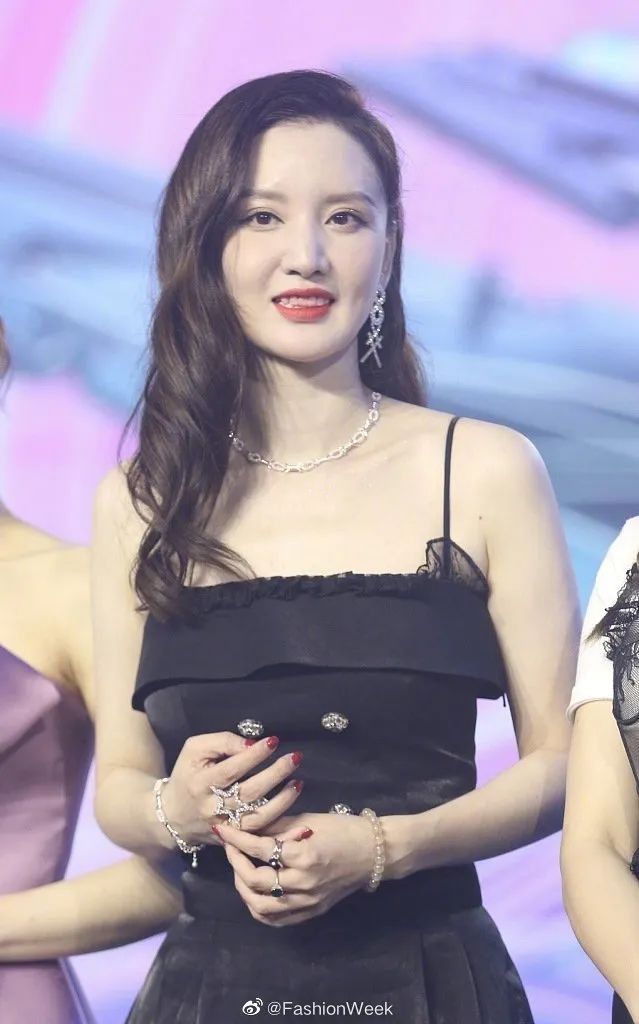 我敢说每个女生都遇到过这个尴尬，这篇帮你解决