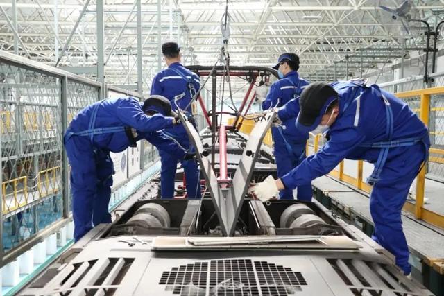 铁路上工作如何预防中暑,铁路作业人员中暑的急救方法