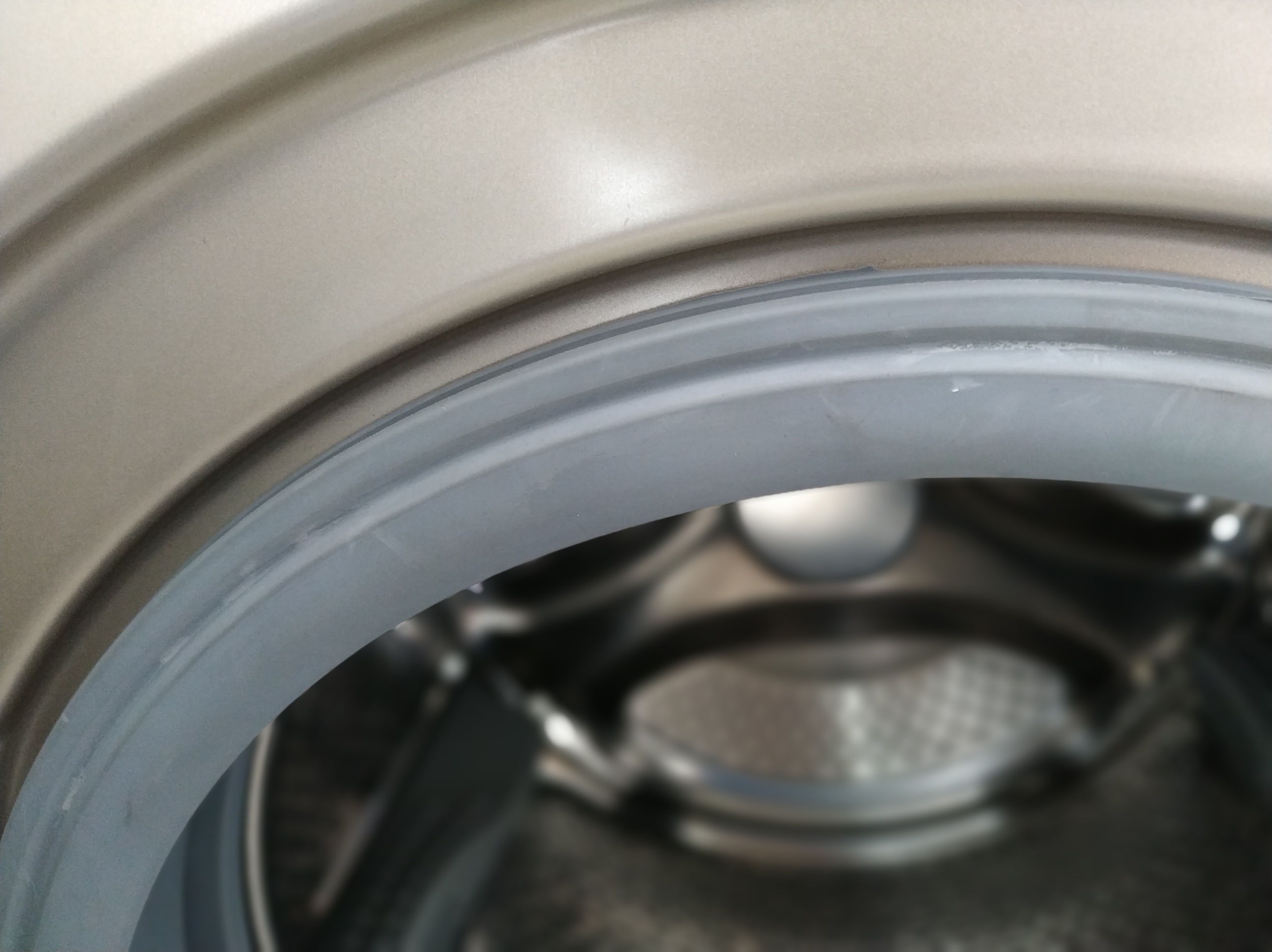 求购一台小天鹅洗衣机,购买洗衣机样机可以吗