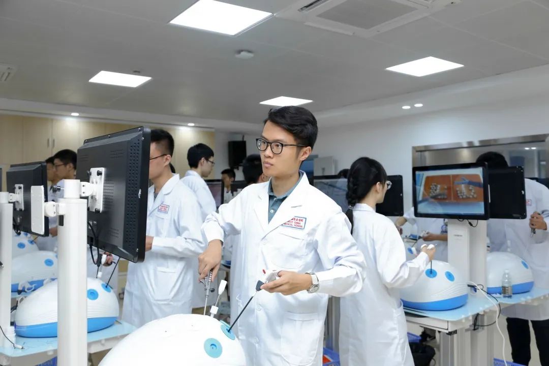 欢迎大家报考母校,考上川大华西医学院