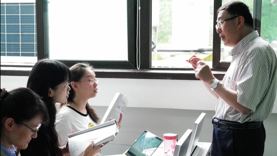 欢迎大家报考母校,考上川大华西医学院