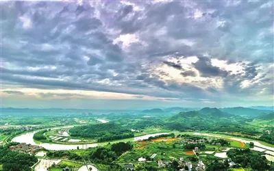 这个暑假带孩子去哪玩最好,暑假适合老人去旅游的地方