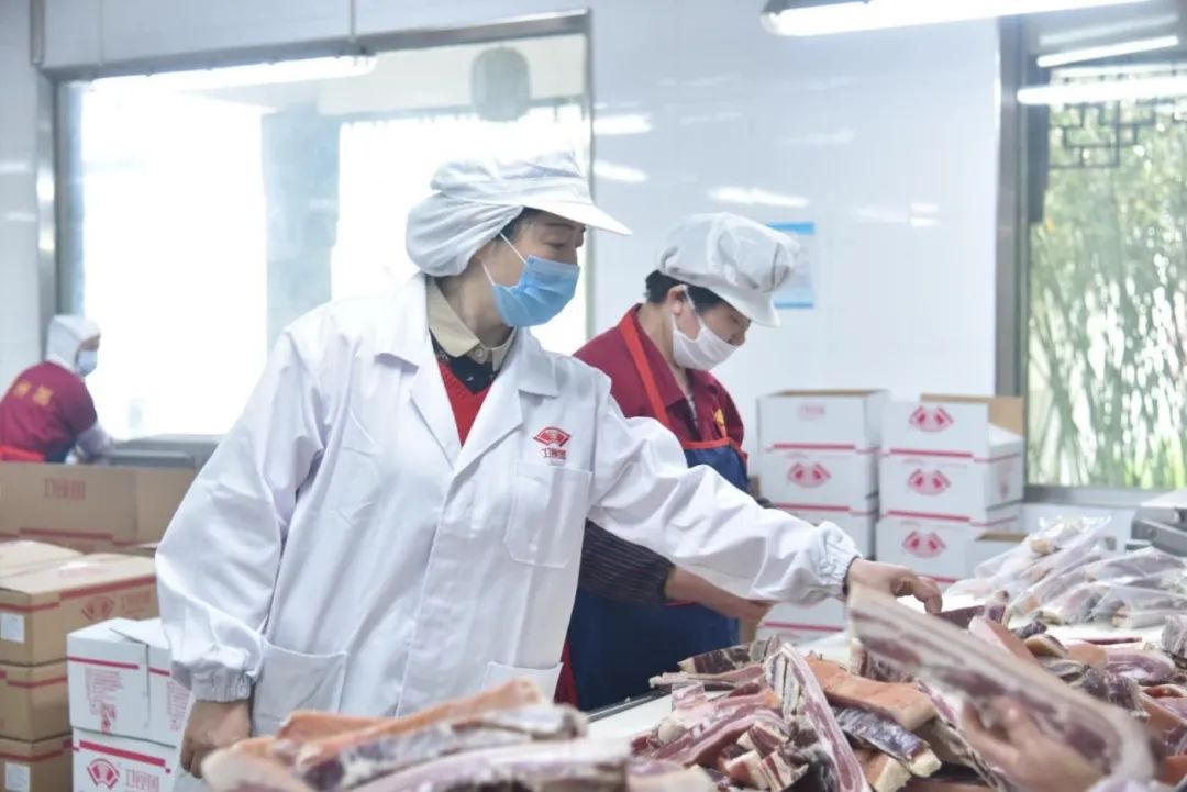 致敬她力量观后感,致敬她的力量