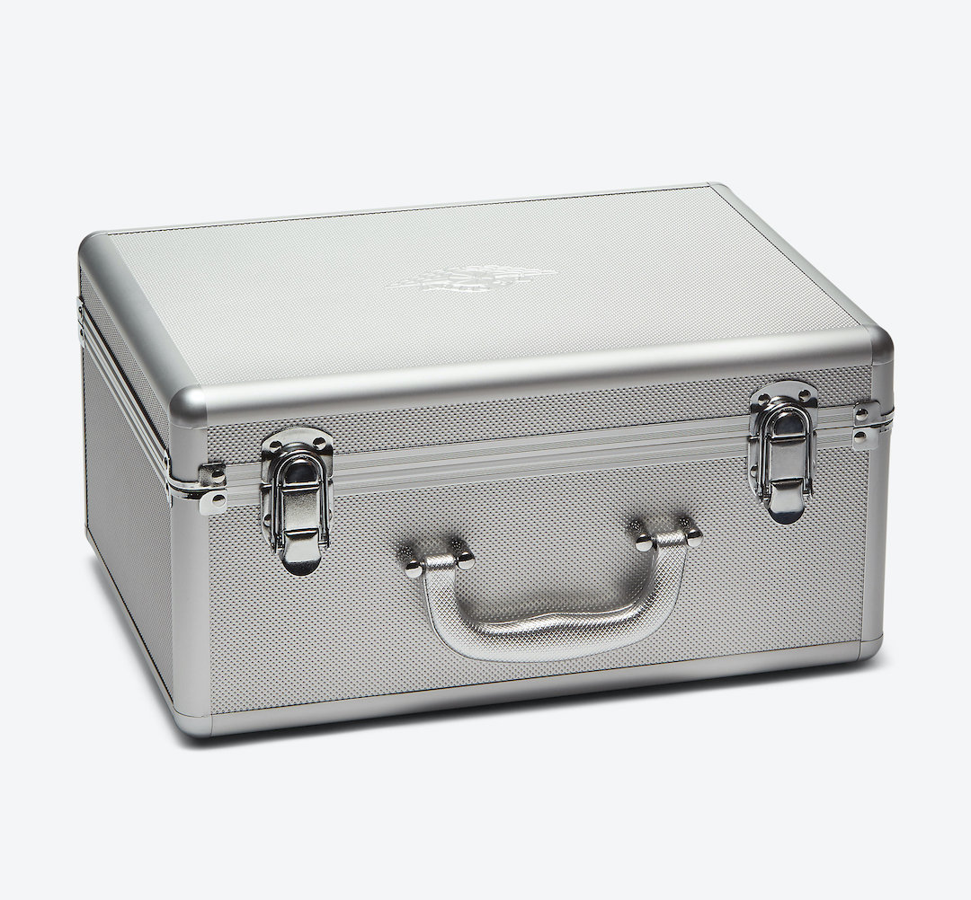 2023年年底发售哪双aj11,aj1手提箱版能买到吗多少钱