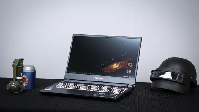 硬核机甲风,神舟战神z8-b4电竞版游戏测评