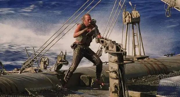 删减40分钟、被央视点名，这出票房悲剧被误解了25年