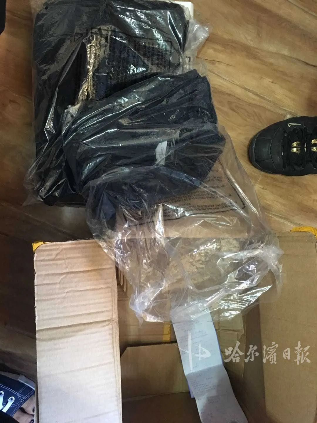 3420元的衣服发圆通快递，没了！投诉后找回发现有穿过的痕迹|圆通：赔200，送去干洗