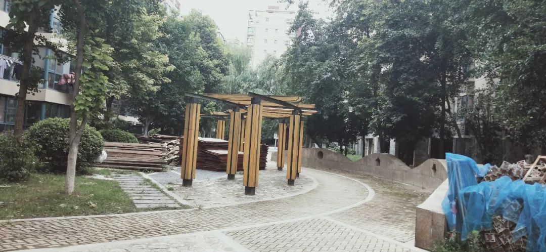 涨幅低、环境一般，南京这个地铁口小区成交却“意外”火热