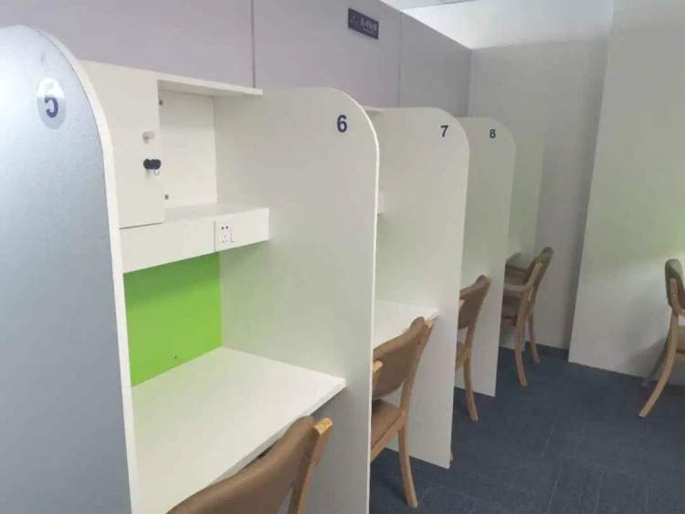 静安区付费自习室,上海静安免费的自习室