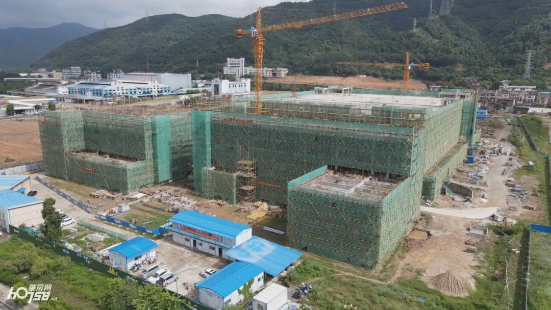 贯彻落实县经济工作会议精神的报告,贯彻落实季度工作会议精神