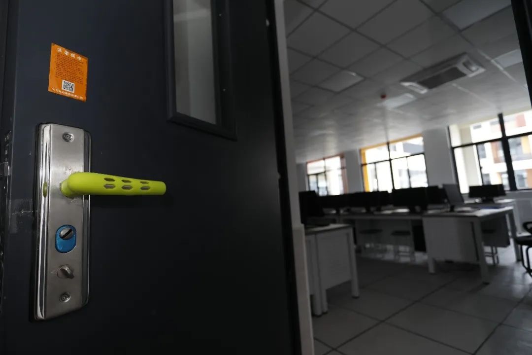 江宁金箔路实小旁边小区,江宁实小金箔路校区好不好