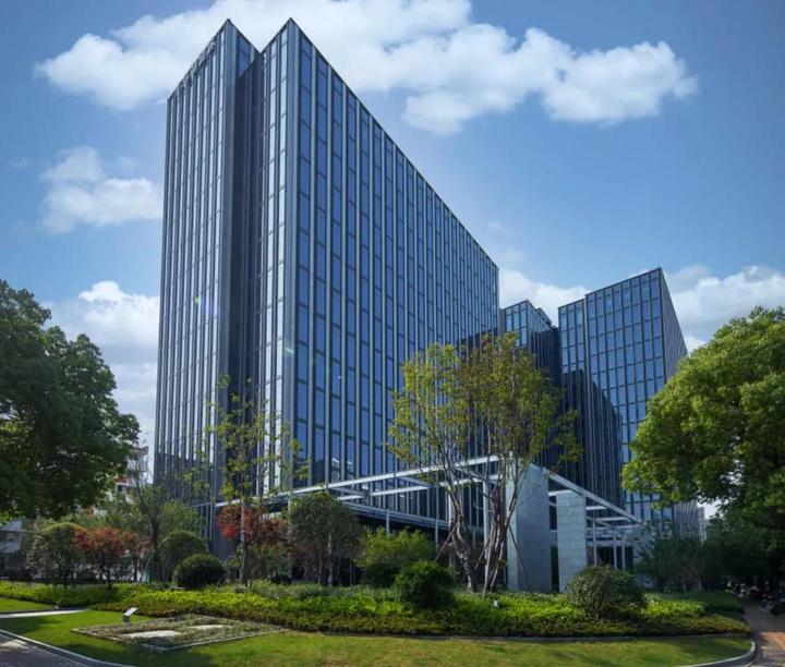 10万淳安人在主城区有了“新家”这个*党**群中心不一般