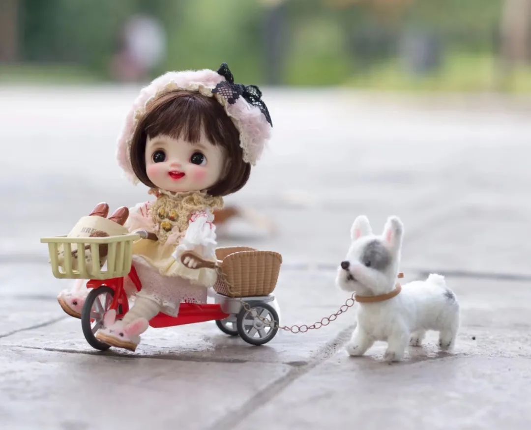 加入“隐秘娃圈”：有ob11娃娃叫价过万，有人“养娃”一年花掉数万