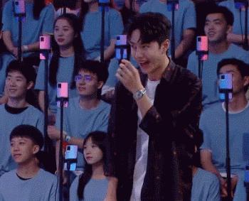 次元壁破了！杜华曾签约陈好阿杜周笔畅，谢娜还是乐华大师姐？