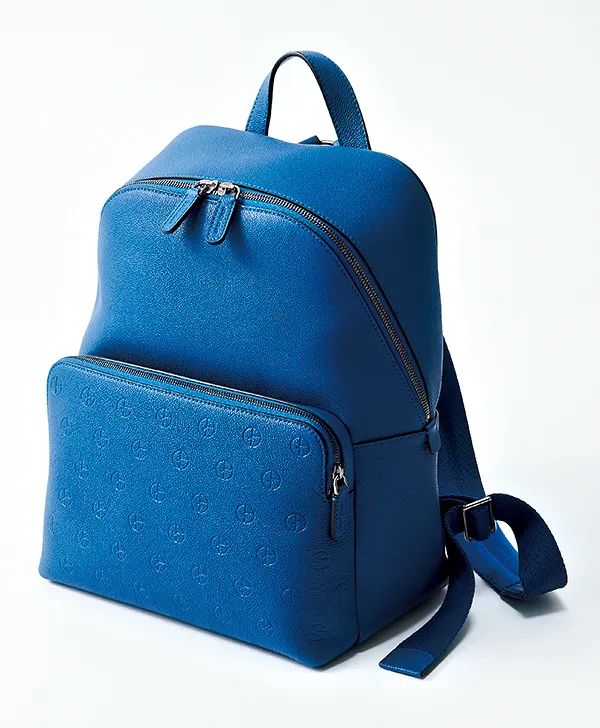 不只是实用，双肩包更要“玩出彩”