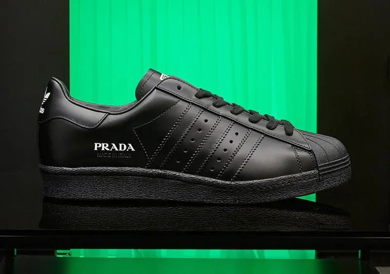 prada阿迪达斯联名发售价,adidasprada联名包