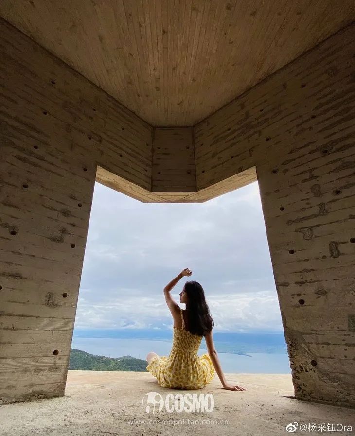 杨采钰倪妮李梦,杨采钰欧阳娜娜