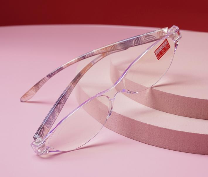 老花镜中的“爱马仕”，日本著名大师的“遗世”之作，千元大牌品质，限时99元疯抢