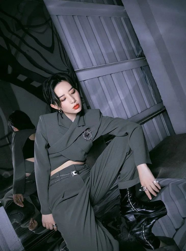 乔妹首次带货是哪天,乔妹几月份开始带货的