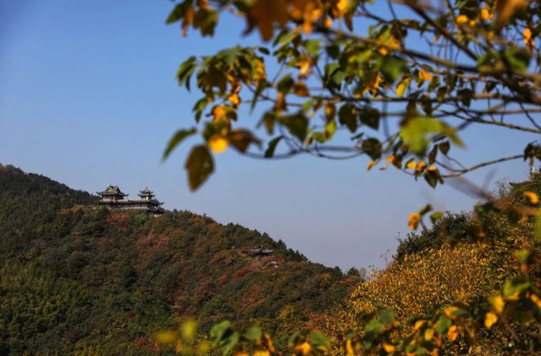 穹窿山有哪些特点,穹窿山凭什么被誉为天下第一