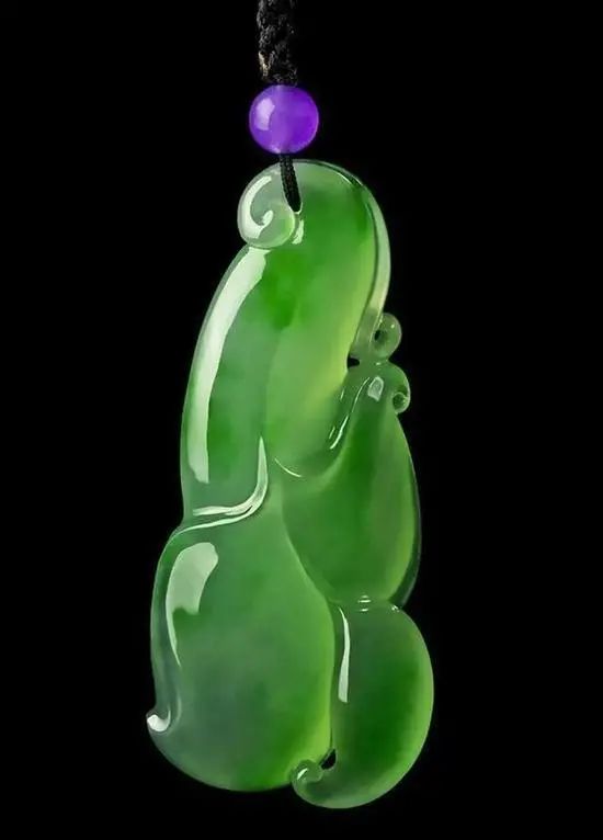 钻石容易裂吗,裂开的钻石哪里出