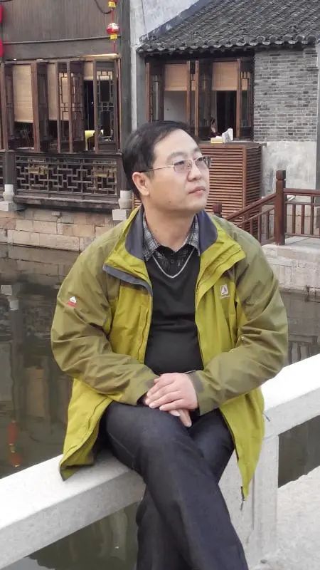 中考作文个性化素材,中考作文个性主题