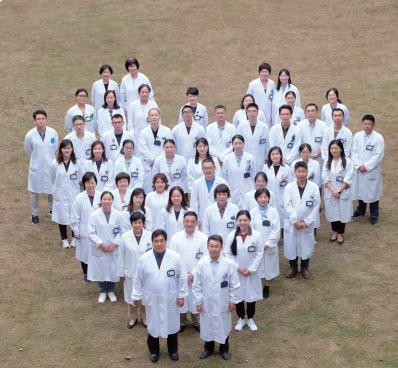 华东医院10名专家名单,上海华东医院张国桢教授