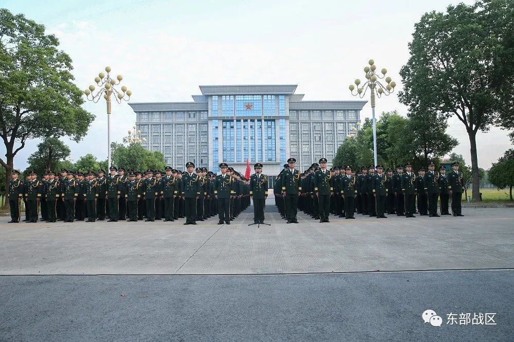 歌唱祖国升旗军乐团,歌唱祖国升旗2008