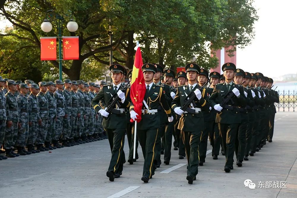 歌唱祖国升旗军乐团,歌唱祖国升旗2008