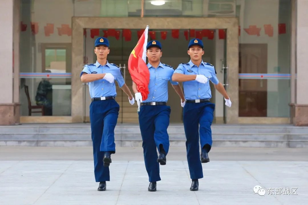 歌唱祖国升旗军乐团,歌唱祖国升旗2008