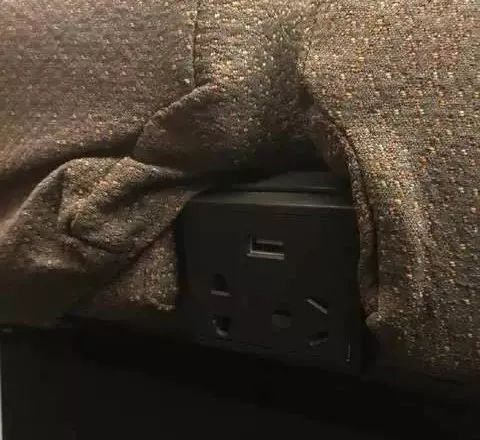 手机电量不够20%,手机20%电量掉电特别快