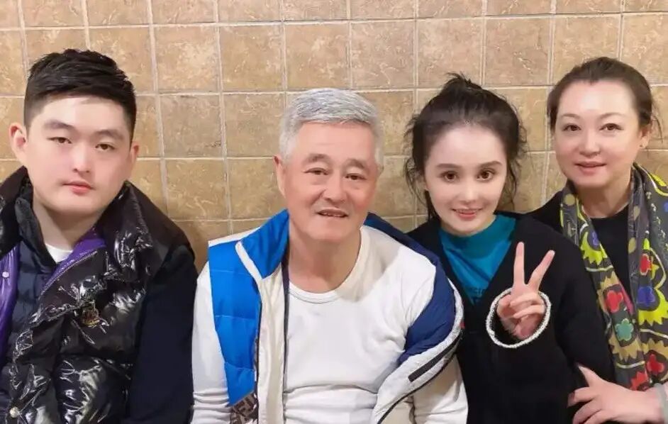 赵本山女儿整容成功了吗,赵本山女儿整容几次