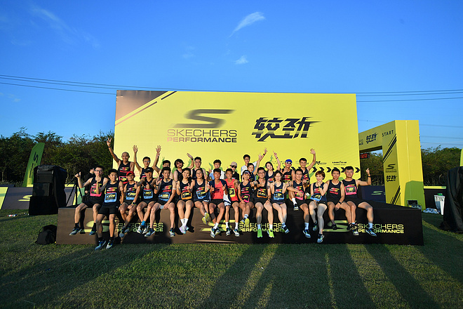 斯凯奇5-10公里跑鞋,斯凯奇挑战赛