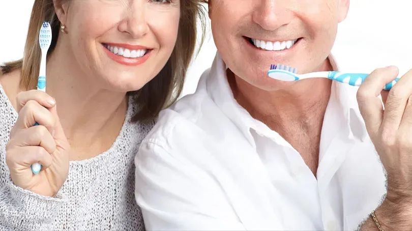 一般种植牙的使用寿命是多长时间,种植牙的使用寿命是多久