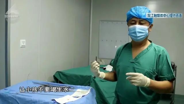 蚂蟥吃到肚子里会存活吗,不小心把蚂蟥吞到肚子里怎么办