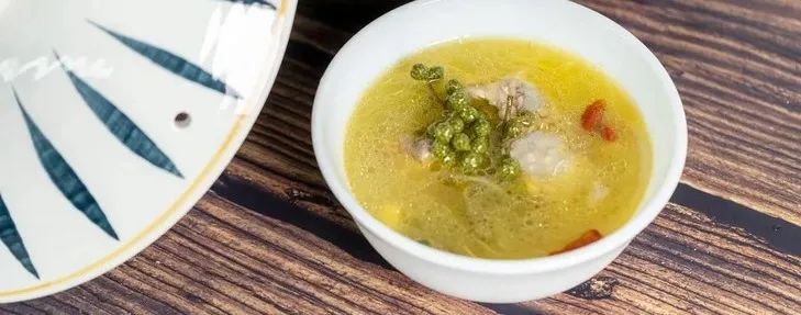 厨房老司机的秘诀！热的均匀、煮肉易烂、炖菜入味的高颜值砂锅，一锅带你重温儿时美味