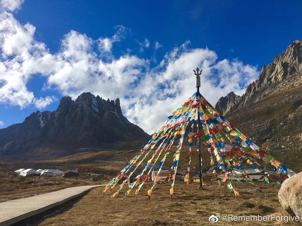 “云上高速”来了！成都5.5小时飙拢青海，沿线一大波“神仙”景点，每站都是大美风光片