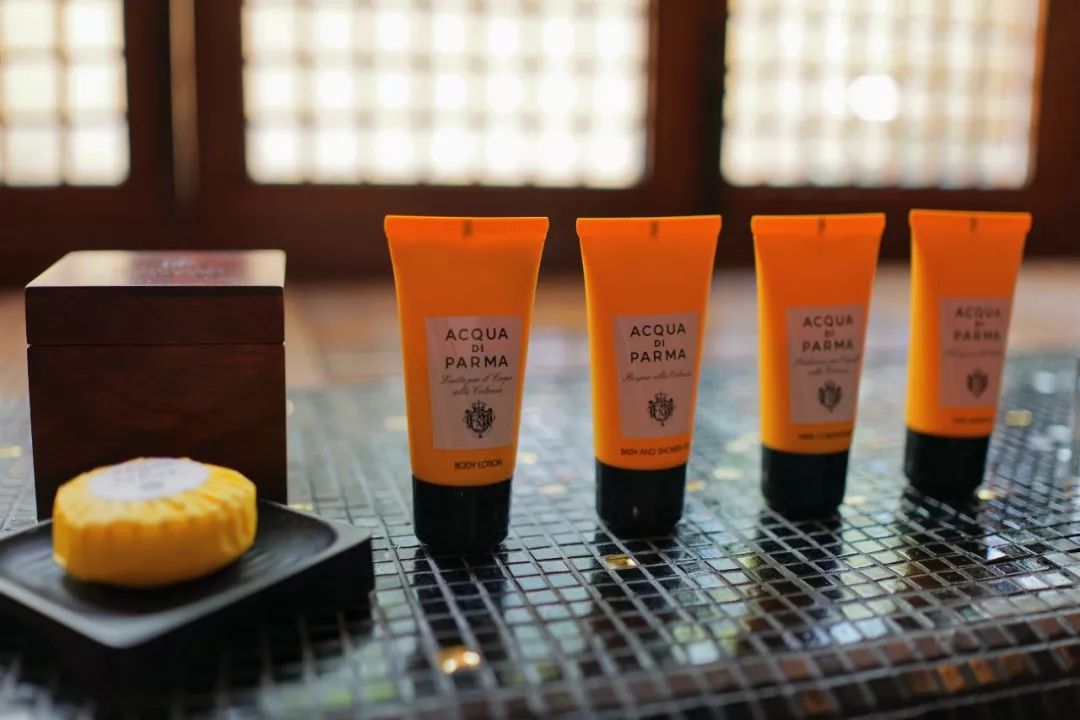 住酒店带什么必备品安全,住酒店一次性必备用品要准备哪些